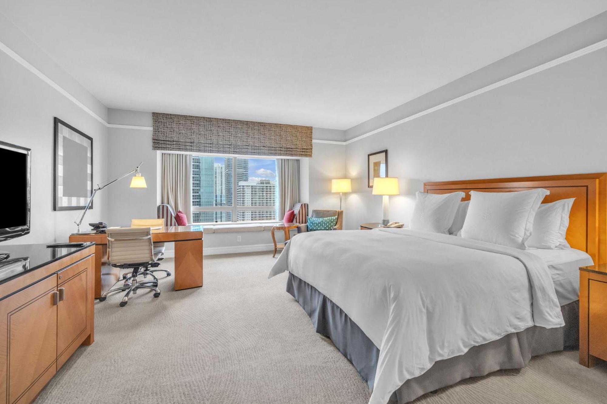 2 Bedroom Or King Studio Suites Four Seasons Hotel Miami Free Wi-Fi & Free Parking Exterior photo