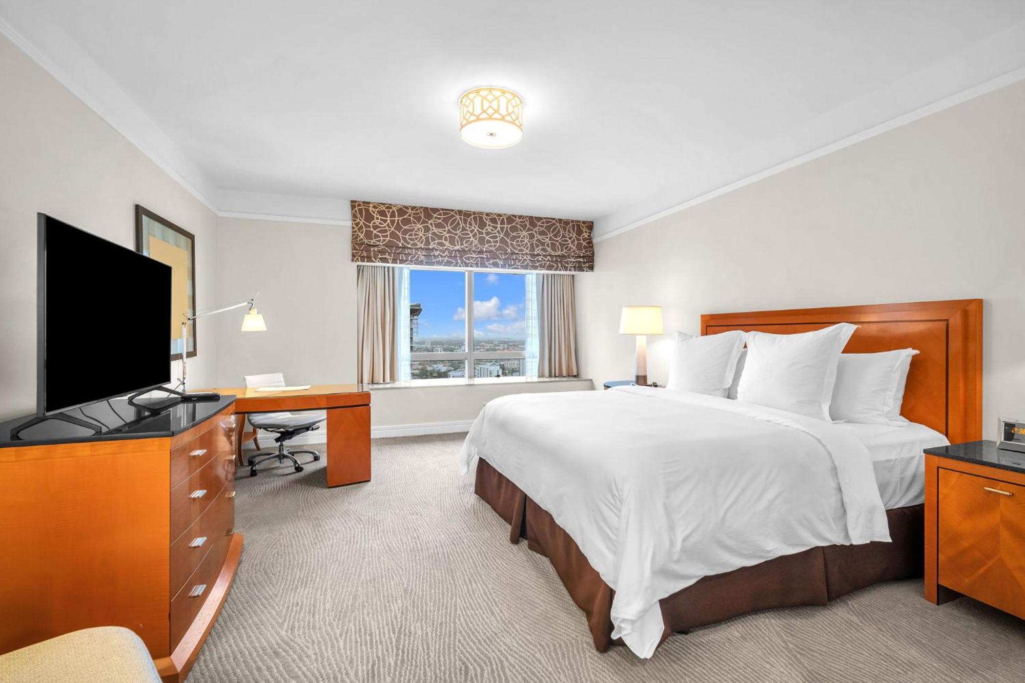 2 Bedroom Or King Studio Suites Four Seasons Hotel Miami Free Wi-Fi & Free Parking Exterior photo