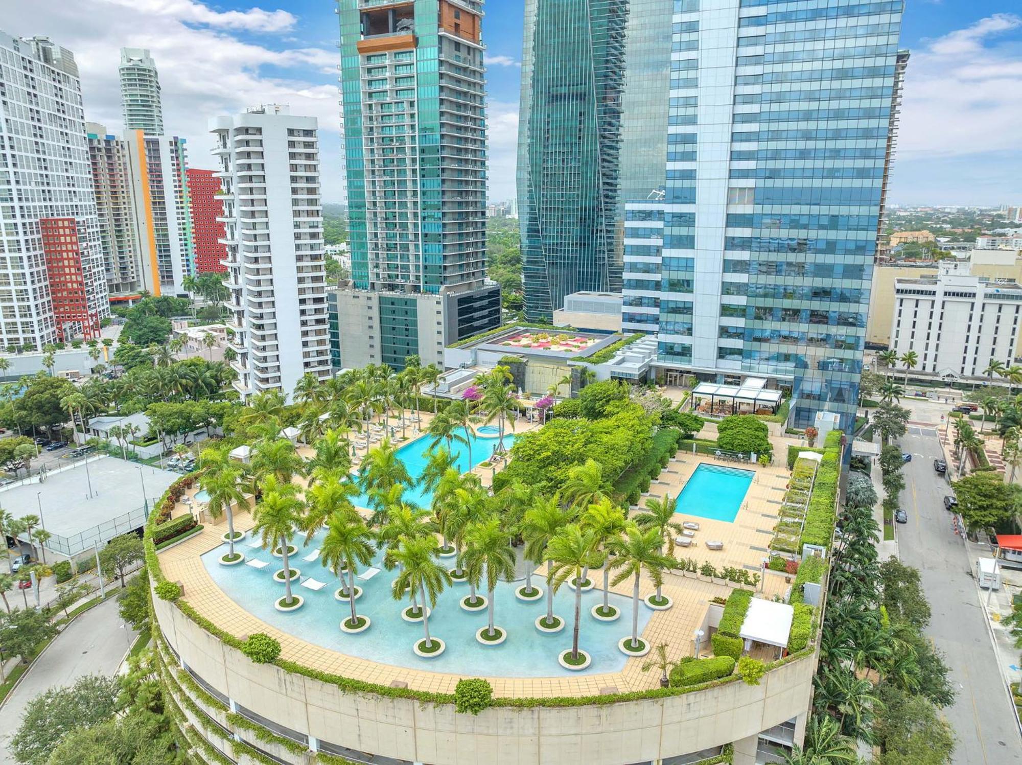 2 Bedroom Or King Studio Suites Four Seasons Hotel Miami Free Wi-Fi & Free Parking Exterior photo