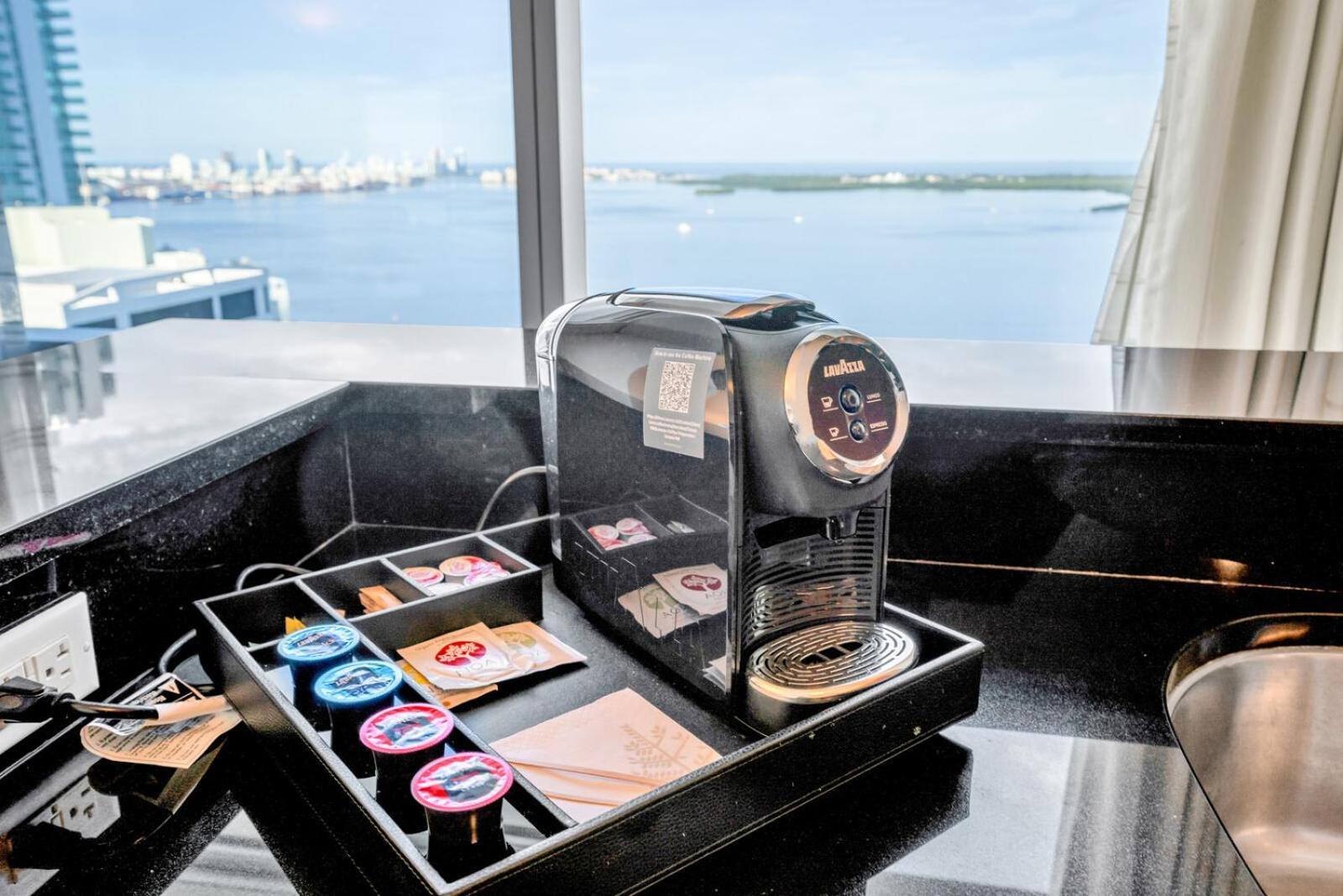 2 Bedroom Or King Studio Suites Four Seasons Hotel Miami Free Wi-Fi & Free Parking Exterior photo